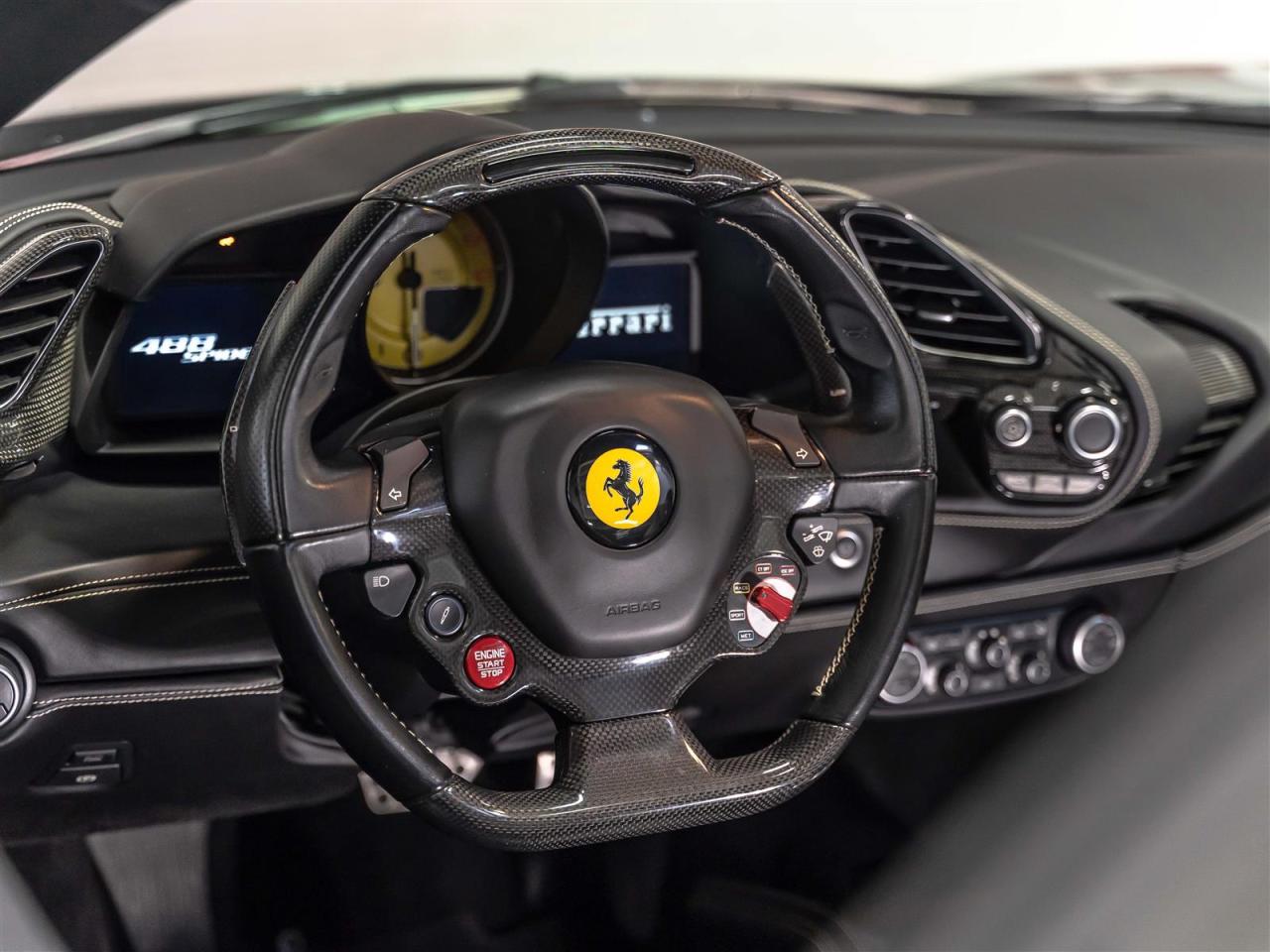 2018 Ferrari 400i CARBON FIBER RACING PKG|NOVITEC EXHAUST|SPECIAL PAINT Photo