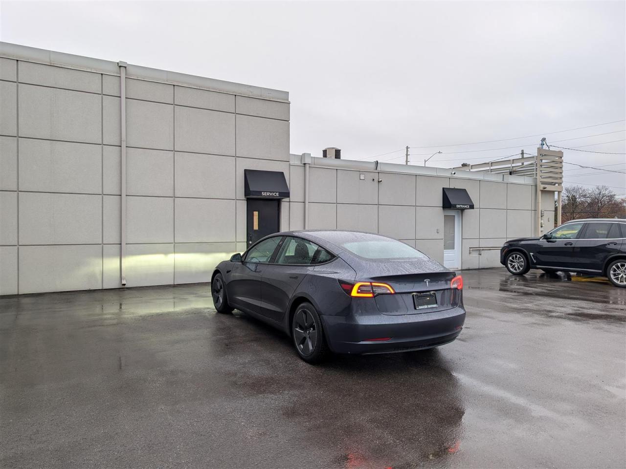 2021 Tesla Model 3 STANDARD RANGE PLUS Photo