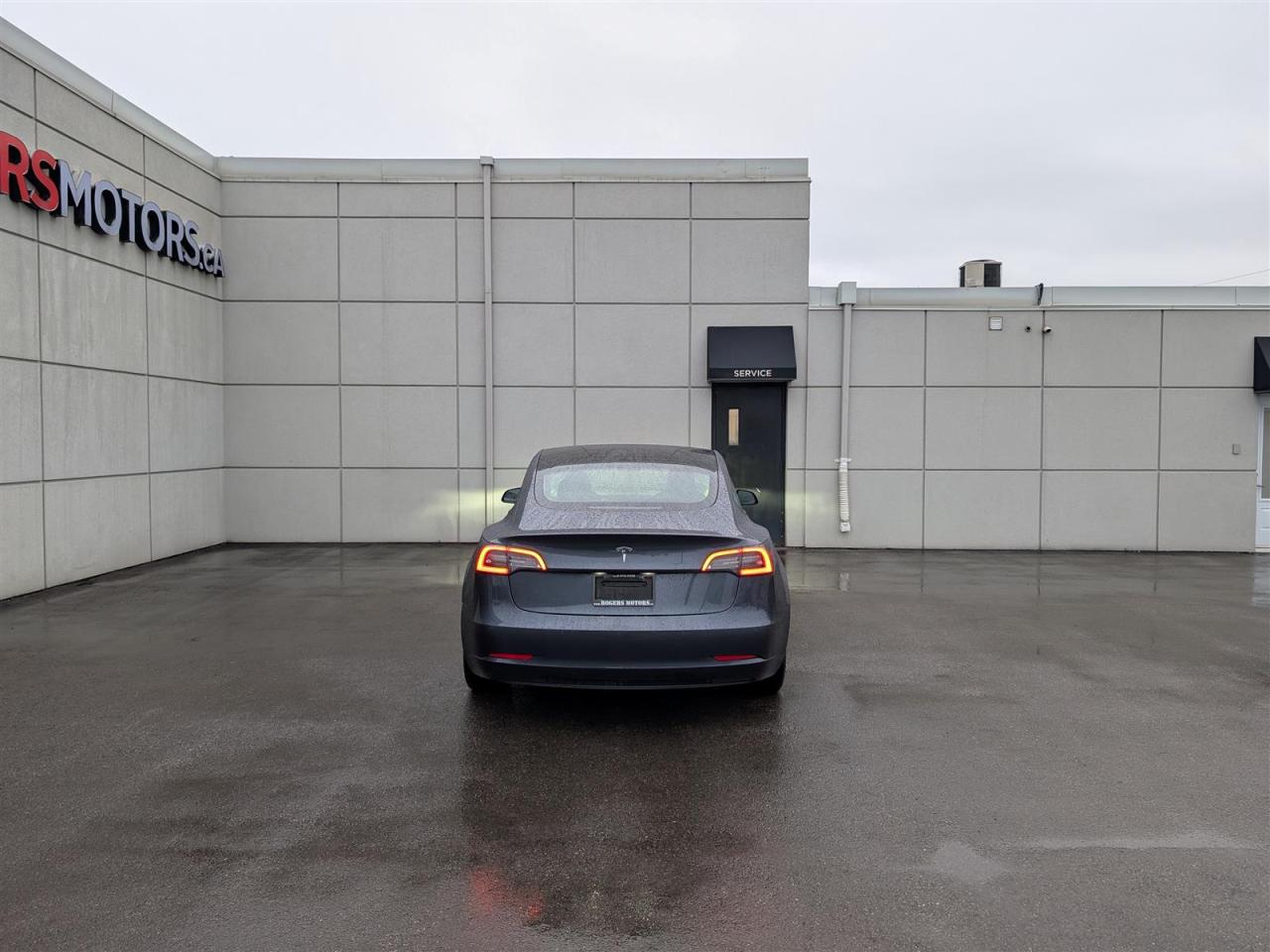 2021 Tesla Model 3 STANDARD RANGE PLUS Photo