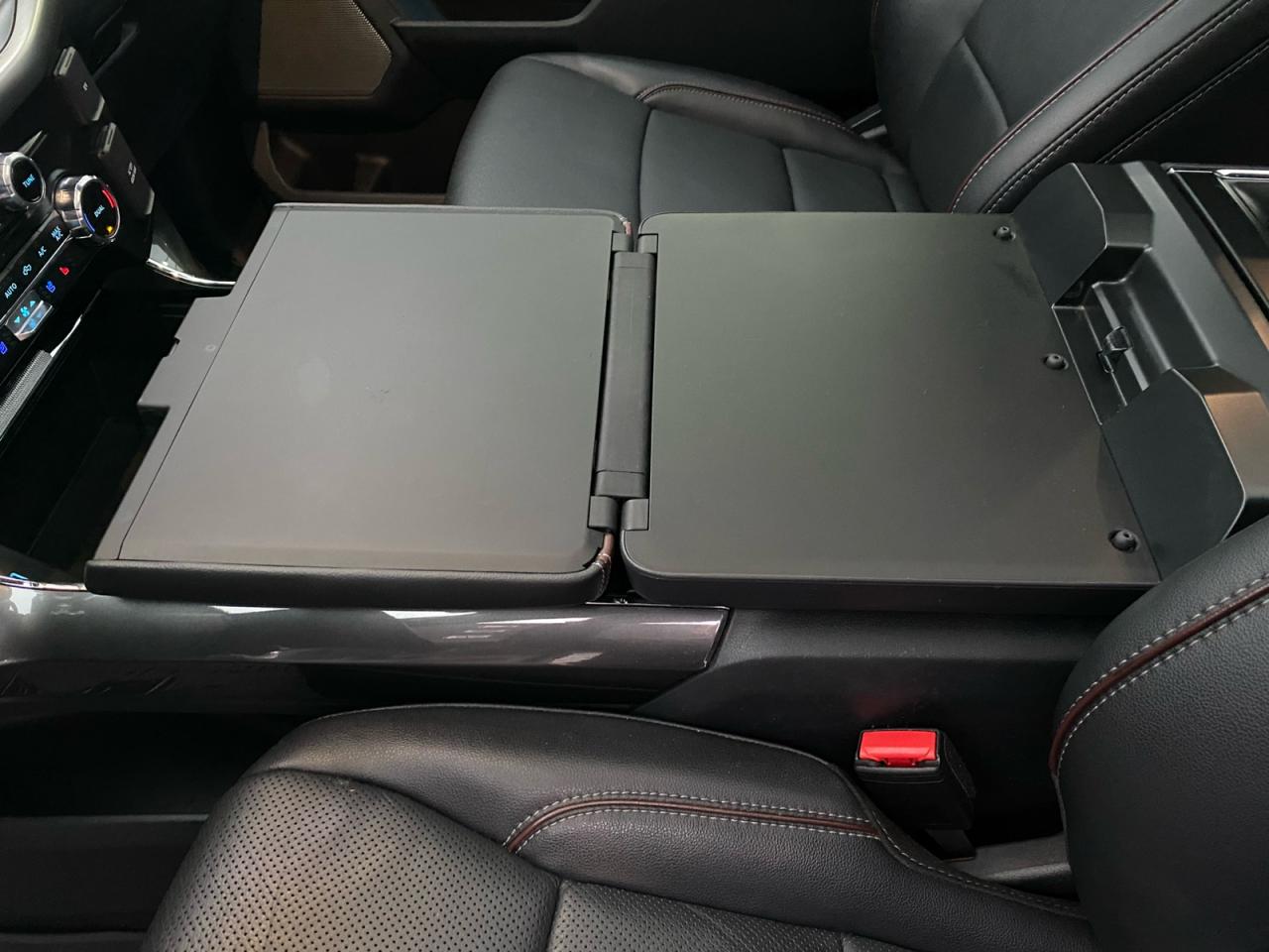 2022 Ford F-150 Lariat | SuperCrew | PANORAMIC Sunroof | 5.5" Box Photo