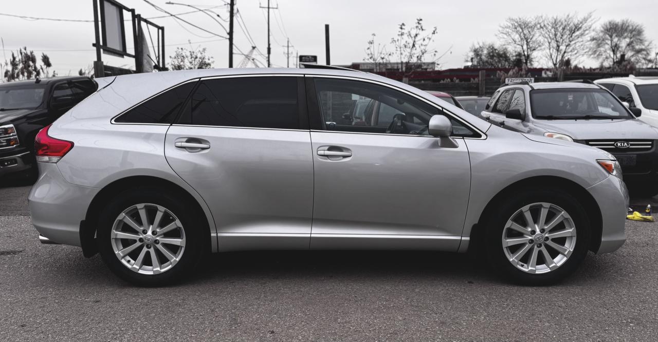 2010 Toyota Venza I4 Photo