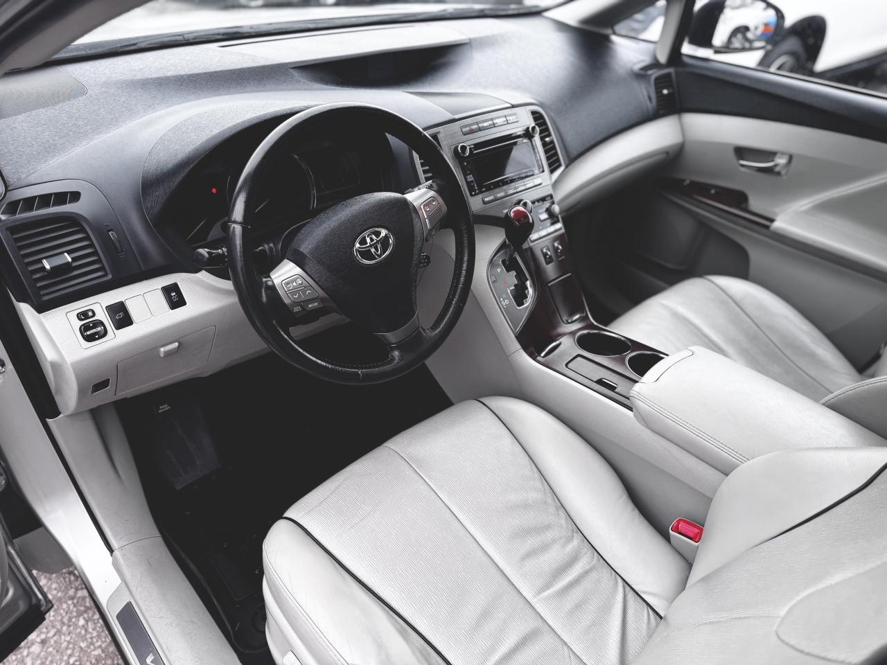 2010 Toyota Venza I4 Photo