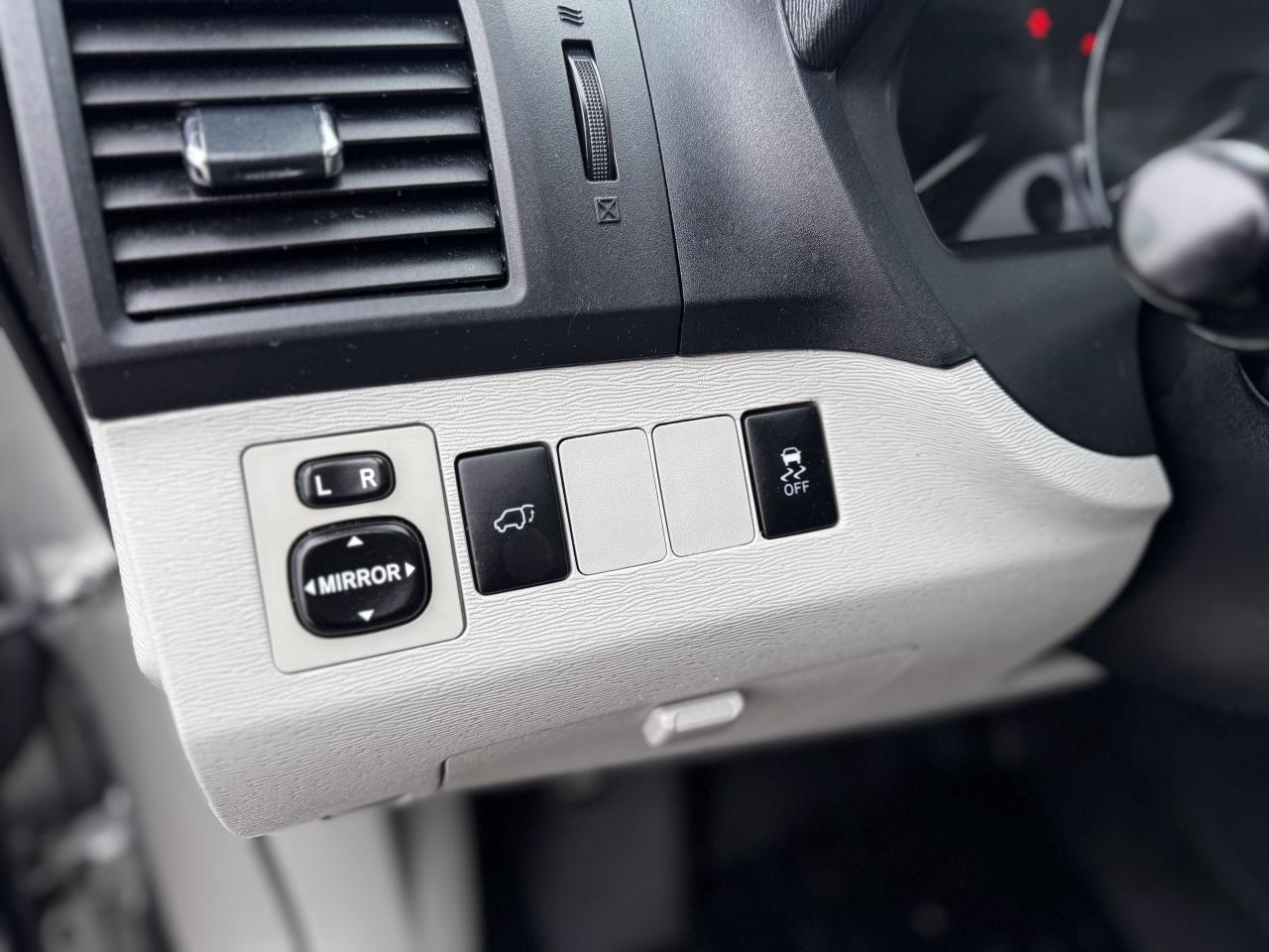 2010 Toyota Venza I4 Photo