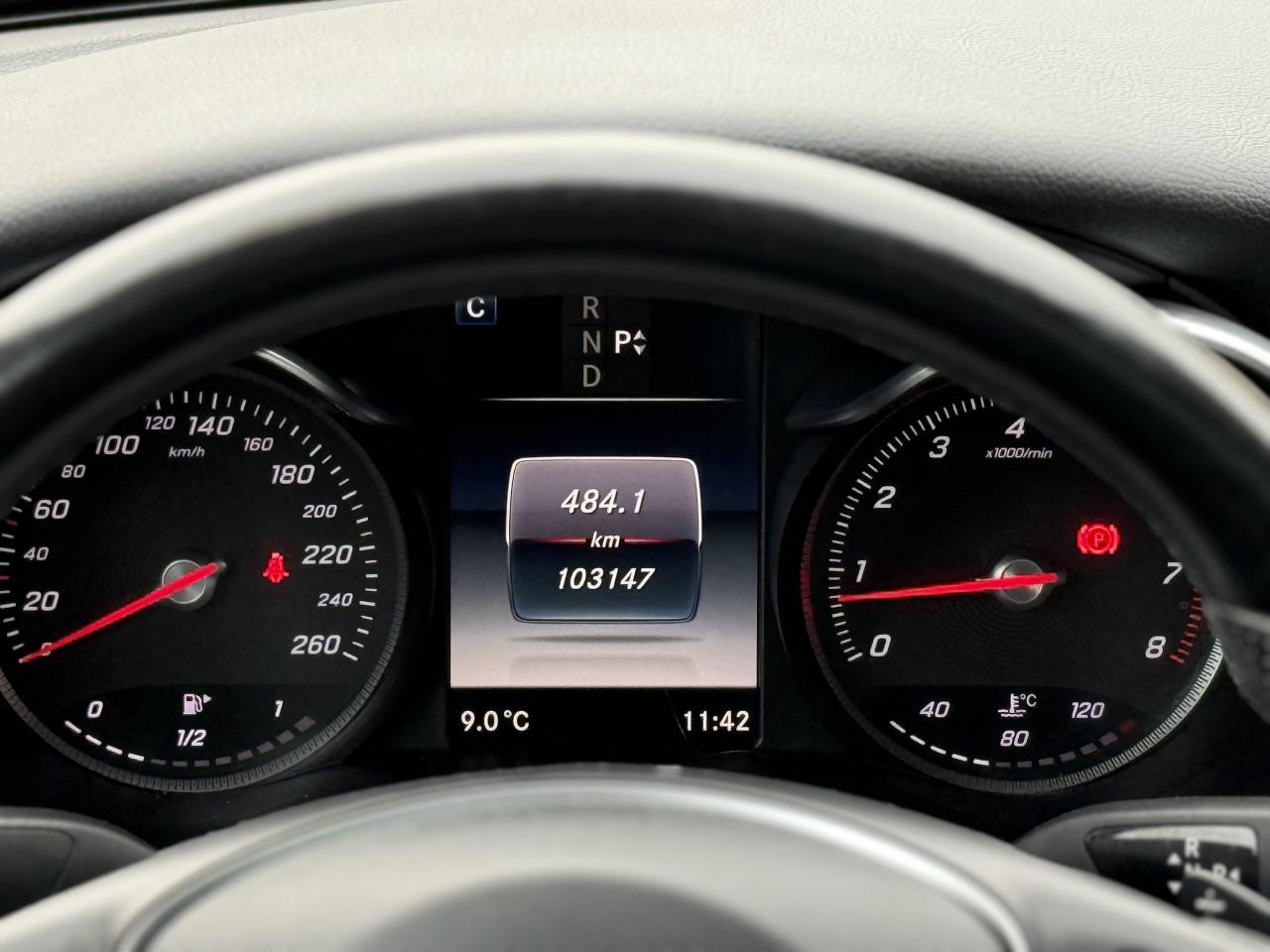 2016 Mercedes-Benz C-Class 300 //AMG PKG | PANO | NAVI | BACK UP CAMERA Photo