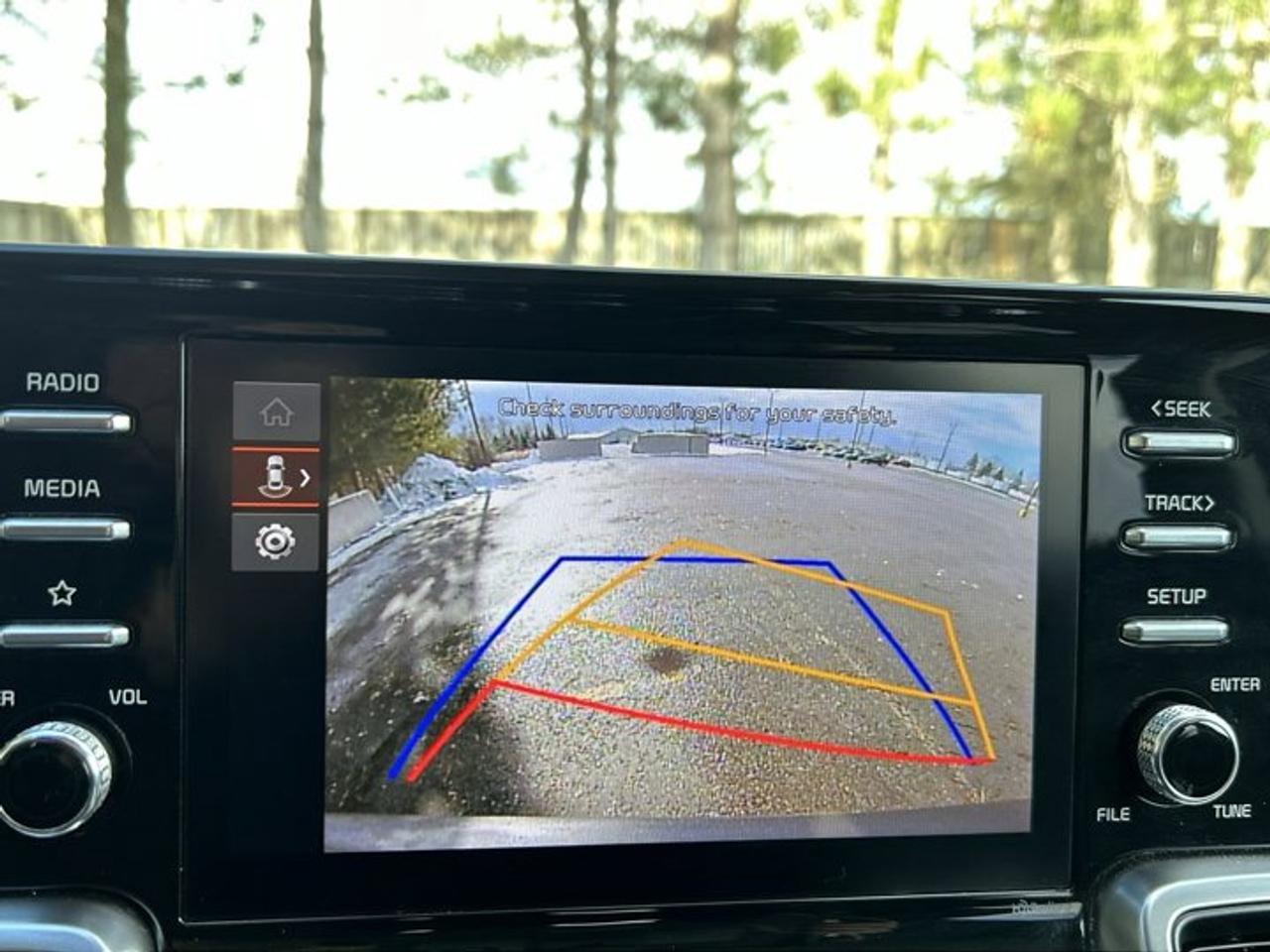 2023 Kia Sorento LX+ AWD | No accidents | 7 Passengers Photo