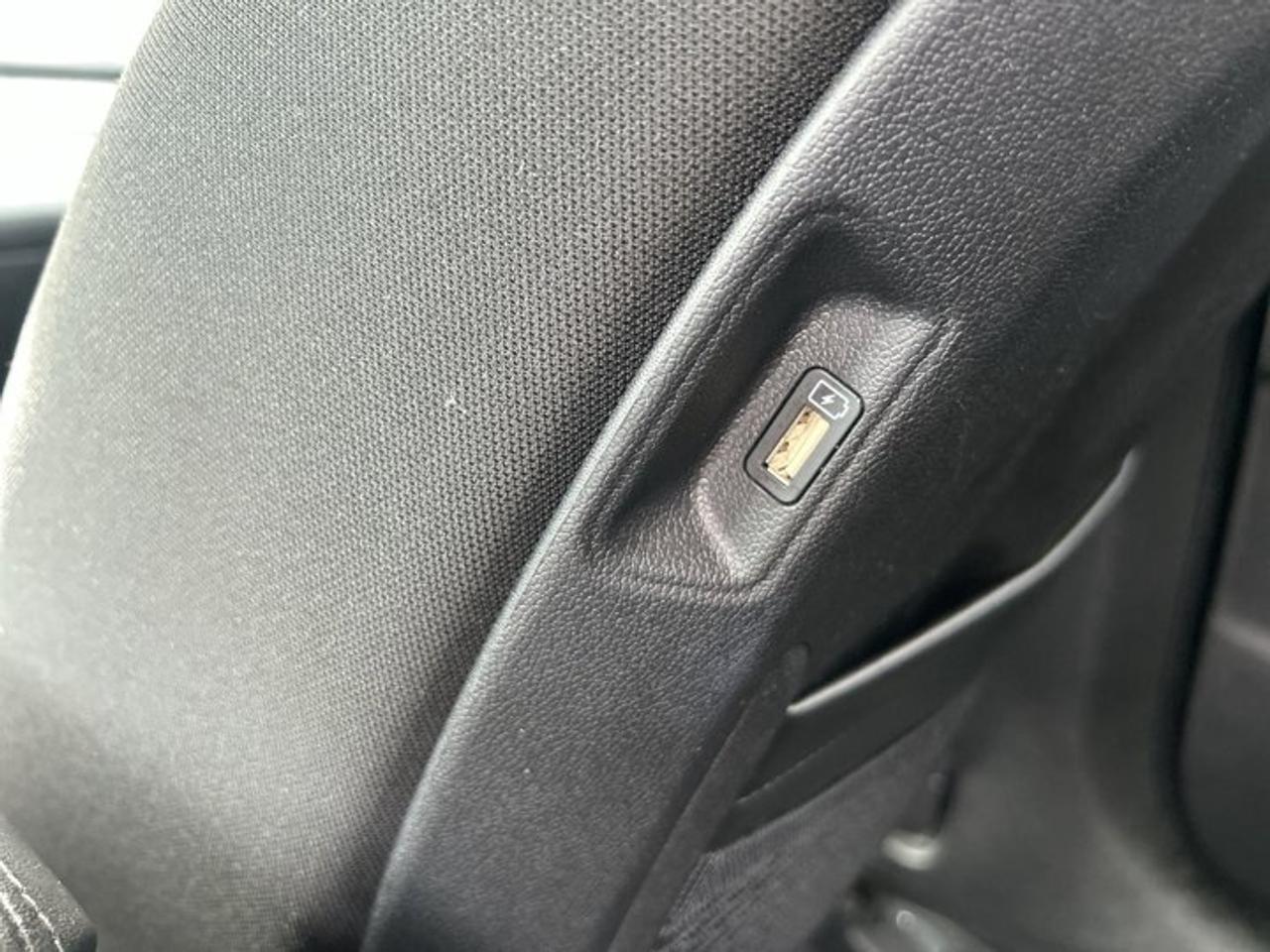 2023 Kia Sorento LX+ AWD | No accidents | 7 Passengers Photo