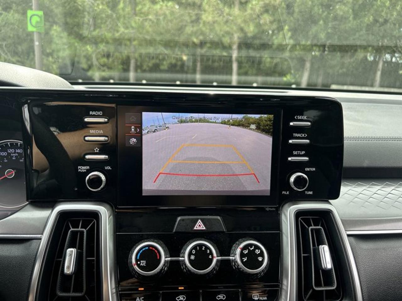 2023 Kia Sorento LX+ AWD | No accidents | 7 Passengers Photo