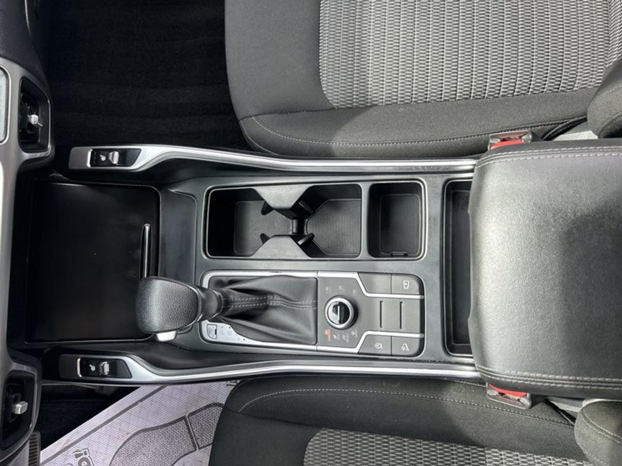 2023 Kia Sorento LX+ AWD | No accidents | 7 Passengers Photo
