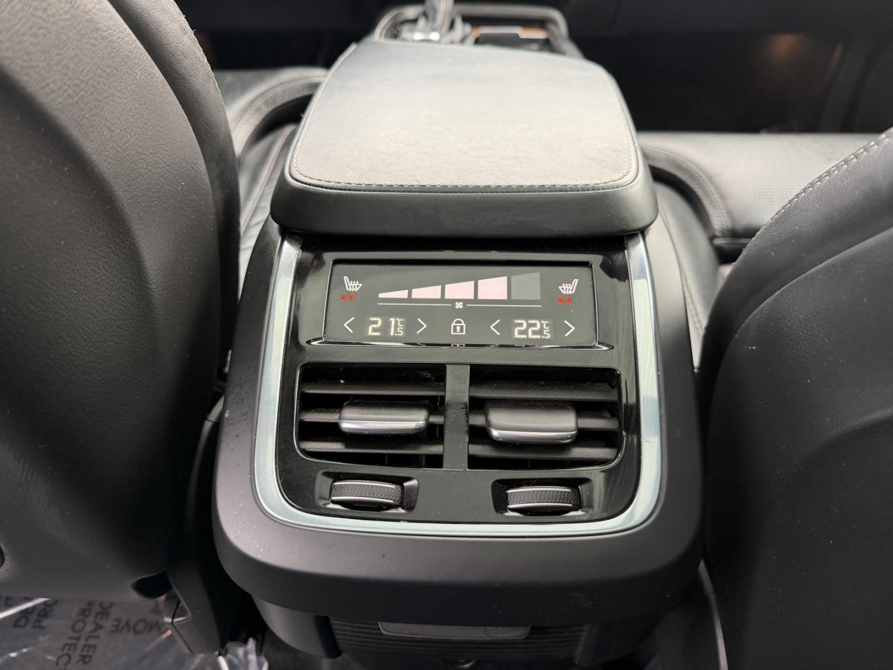 2019 Volvo XC90 T6 Inscription AWD - Photo #16