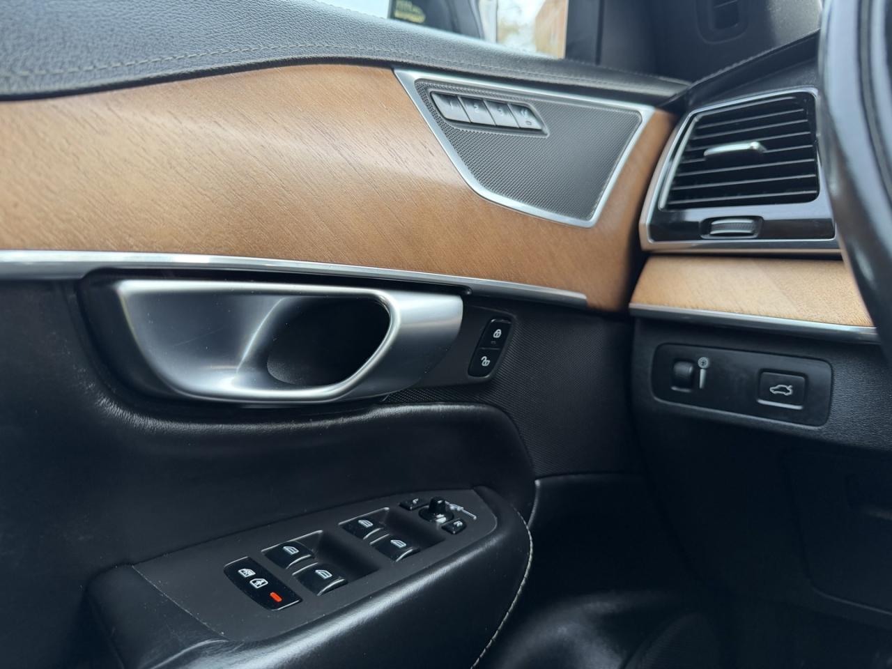 2019 Volvo XC90 T6 Inscription AWD - Photo #25