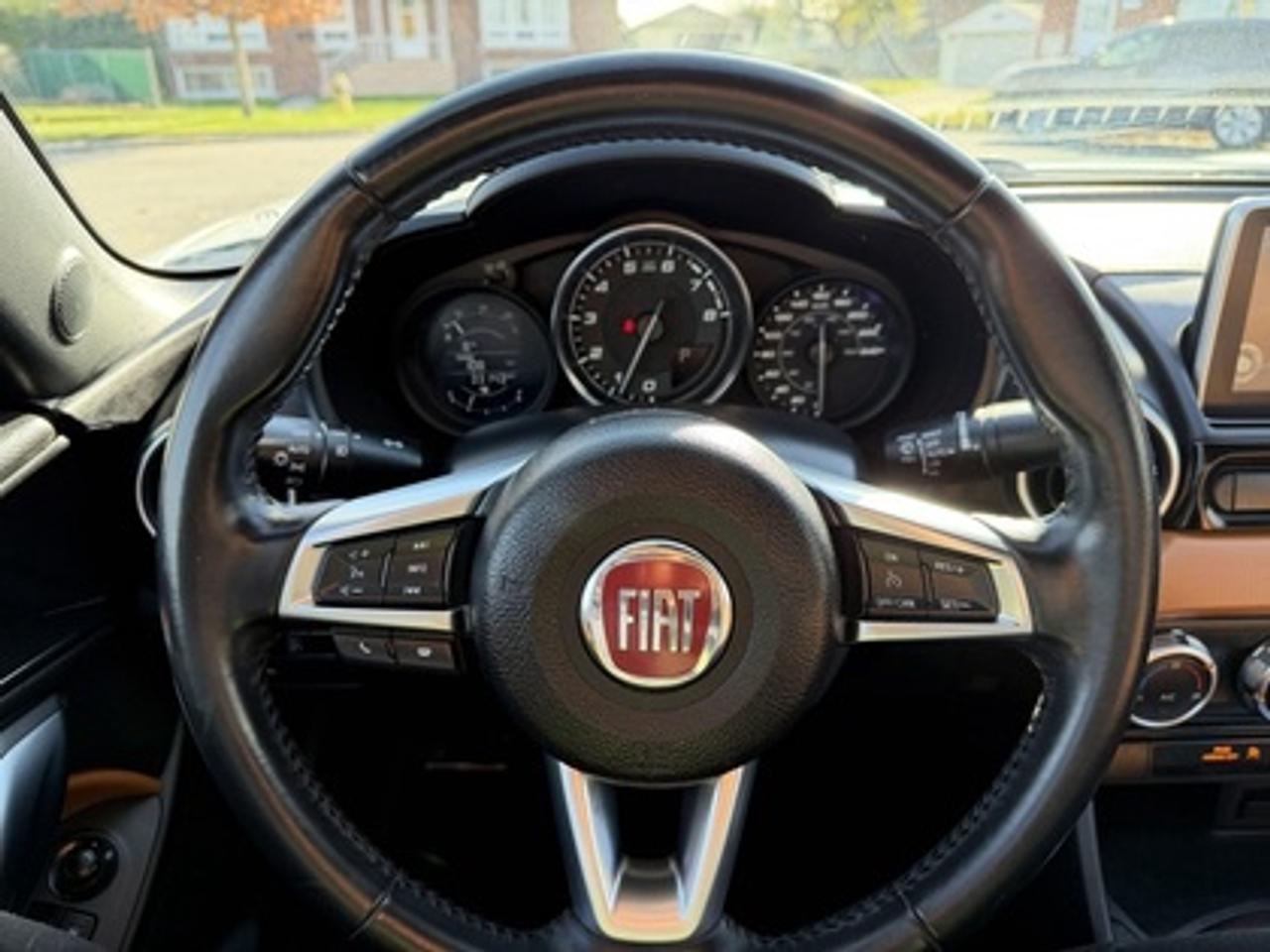 2020 Fiat Spider Lusso Photo
