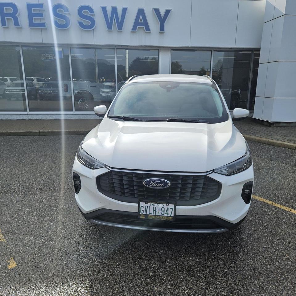2024 Ford Escape PLUG-IN-HYBRID! LOADED! REMOTE START! 13.2" SCREEN Photo1