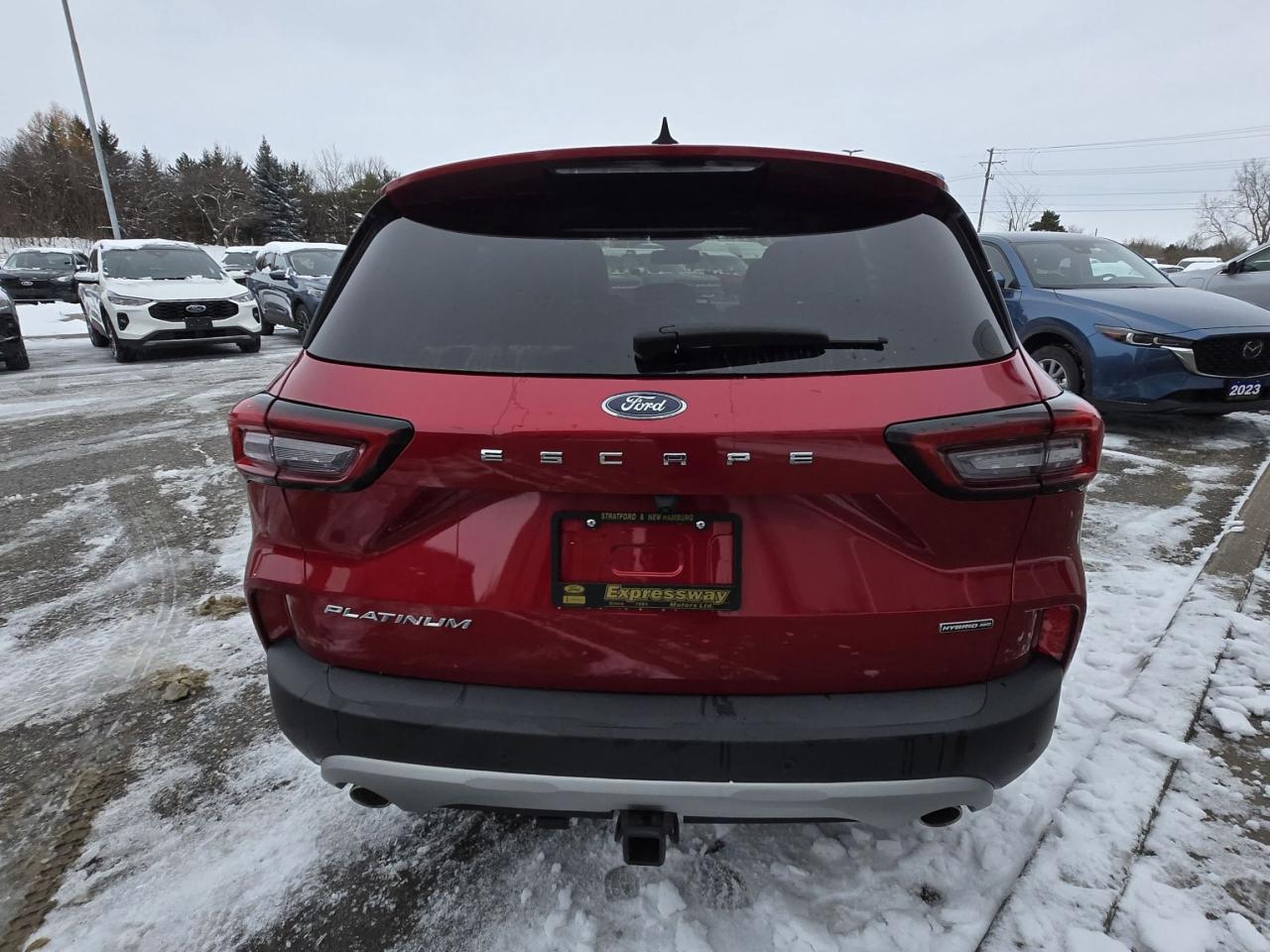2023 Ford Escape PLATINUM, HYBRID, LEATHER, MOONROOF, NAV! LOADED! Photo