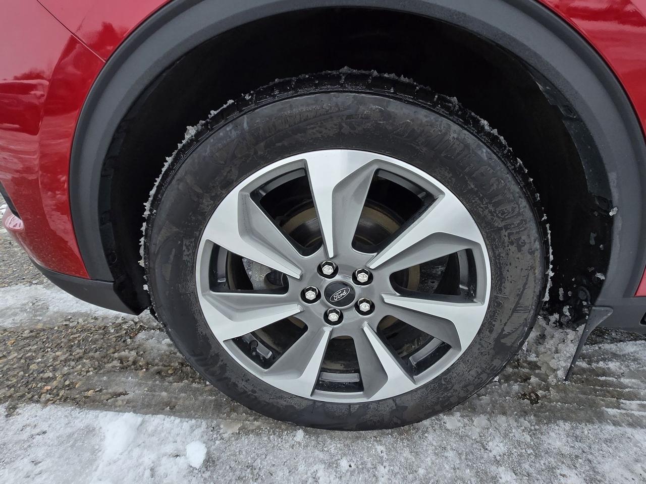 2023 Ford Escape PLATINUM, HYBRID, LEATHER, MOONROOF, NAV! LOADED! Photo