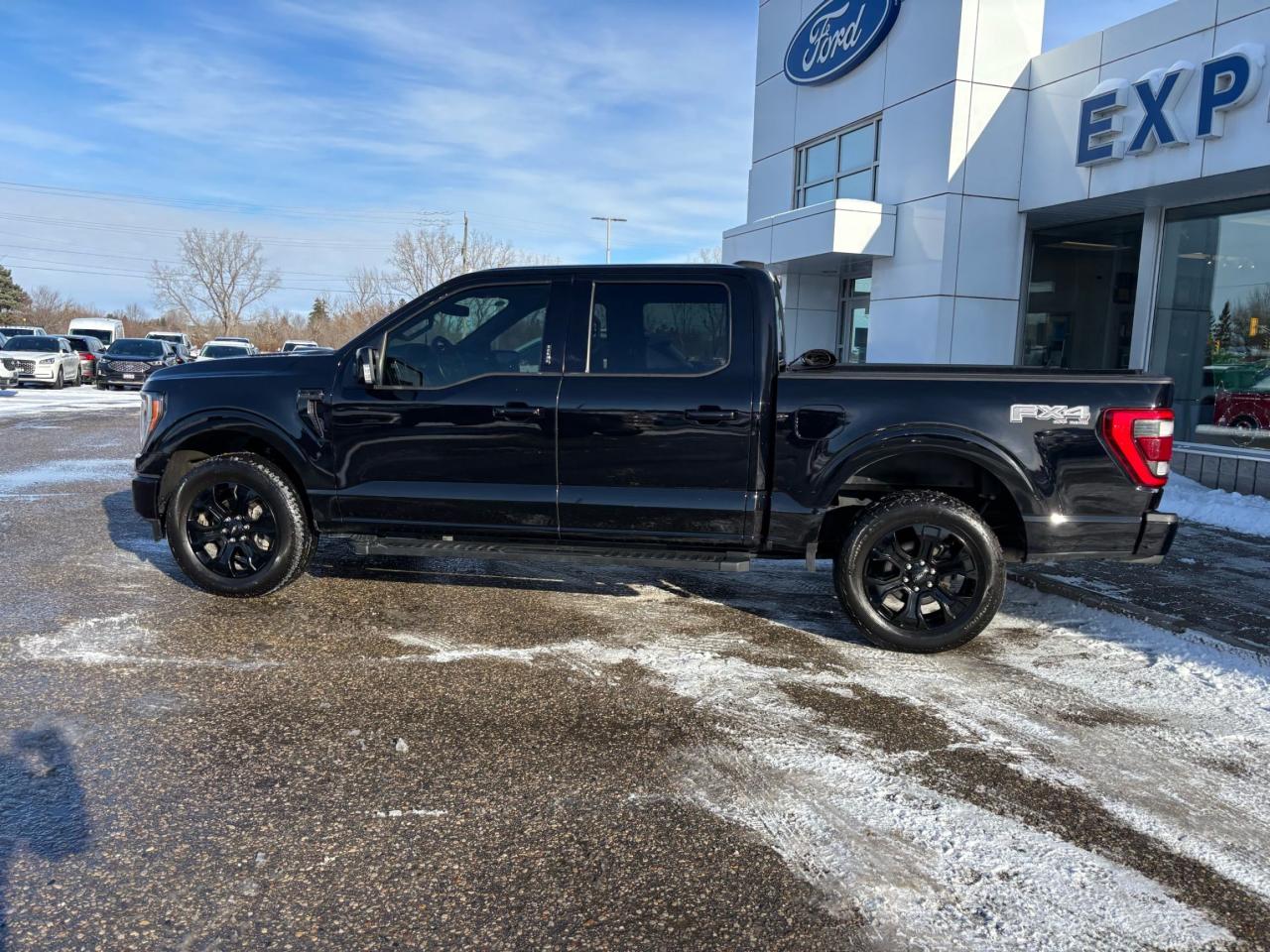 2023 Ford F-150 LARIAT, 502A TRIM LEVEL, FX4, SPORT PACK! Photo