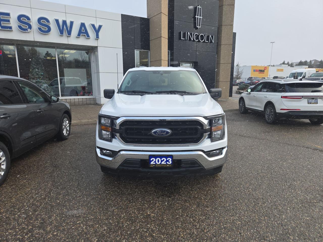 2023 Ford F-150 XLT, 4X2, 300A WITH 6.5' BOX! CLOTH, 6 PASSENGER! Photo