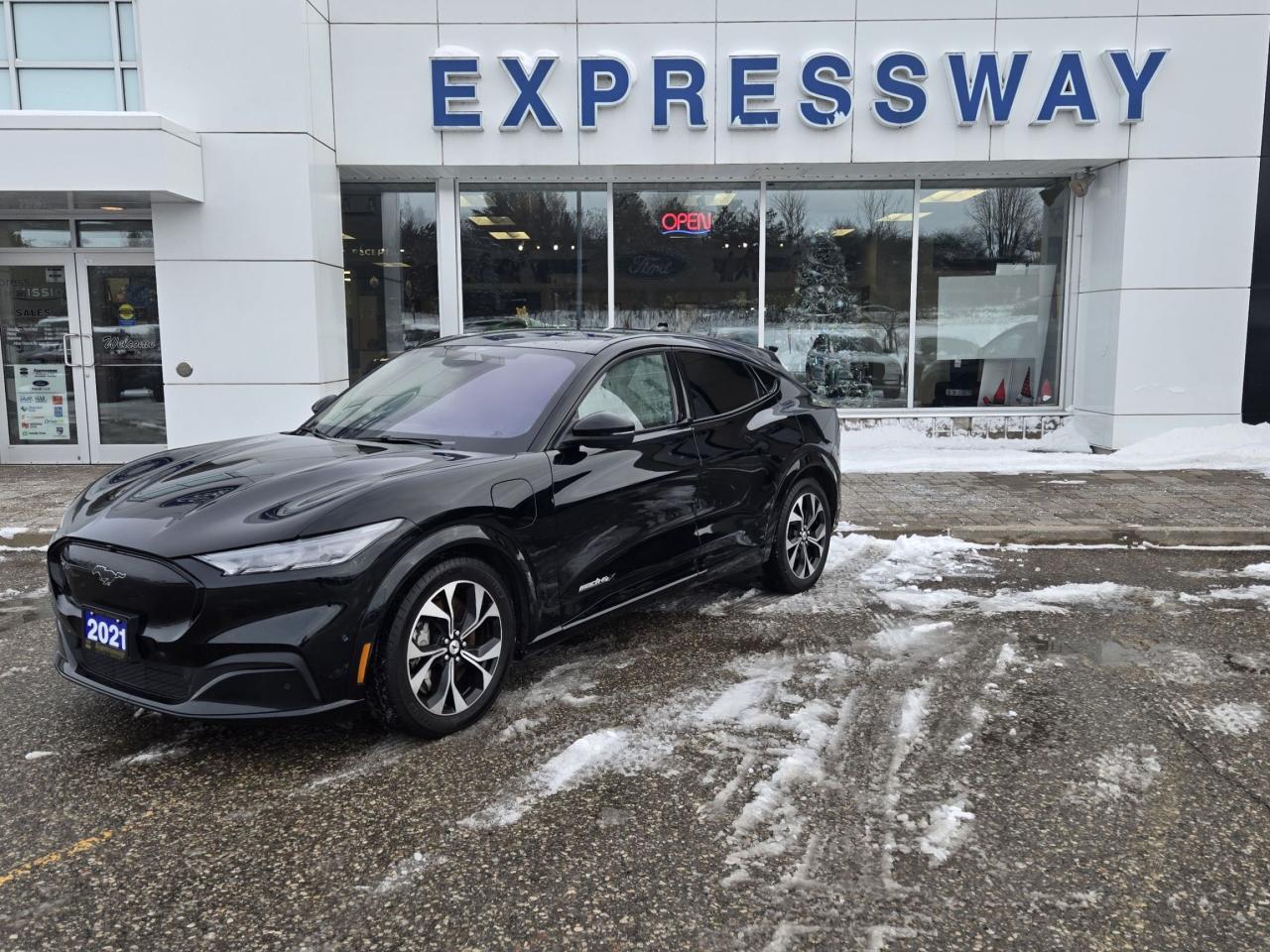 Used 2021 Ford Mustang PREMIUM, AWD, EXTENDED RANGE BATTERY! for sale in New Hamburg, ON