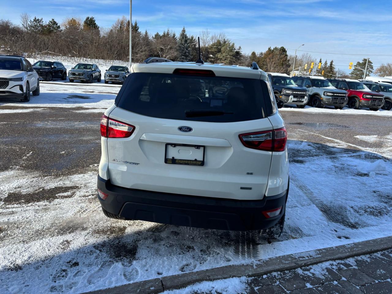 2020 Ford EcoSport SE, FWD, 1L ECOBOOST! GREAT ON FUEL! REAR CAMERA! Photo