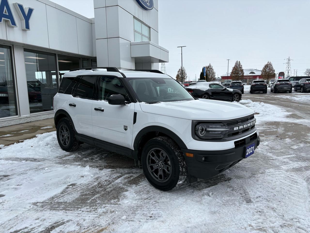 2021 Ford Bronco BIG BEND! LOCAL TRADE! LOW KM'S! WELL CARED FOR! Photo2
