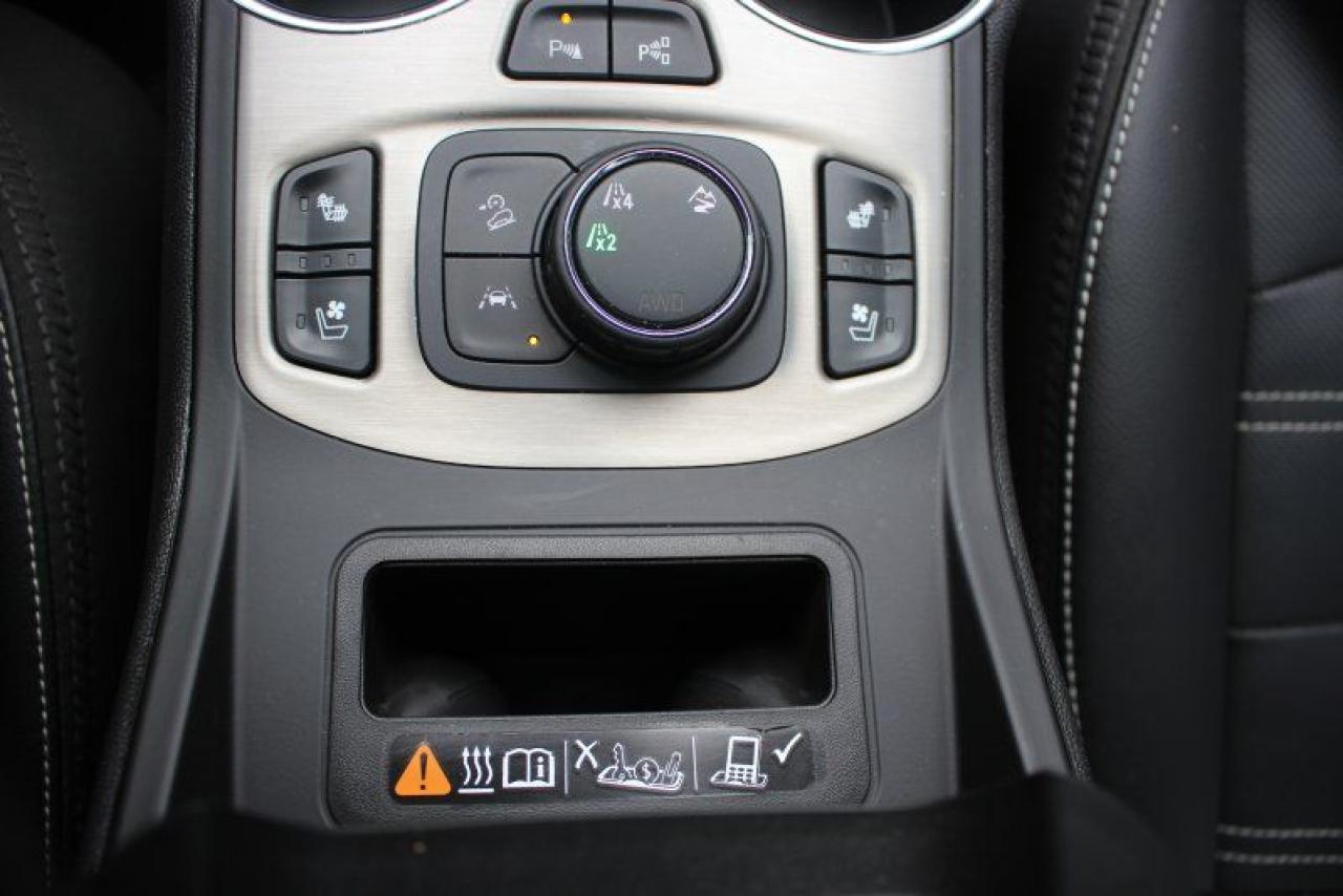 2024 GMC Terrain Denali*Low Ks*AWD*Heated Leather*Moon Roof*CarPlay - Photo #22