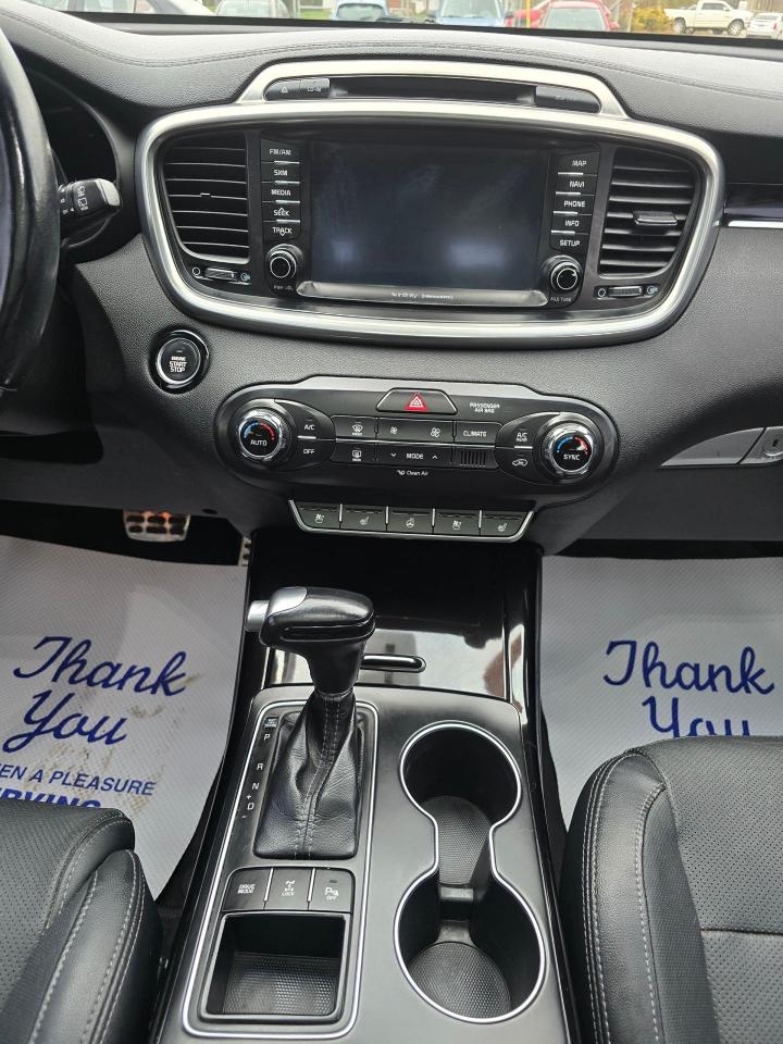 2016 Kia Sorento AWD 4dr 3.3L SX+ 7-Seater - Photo #9