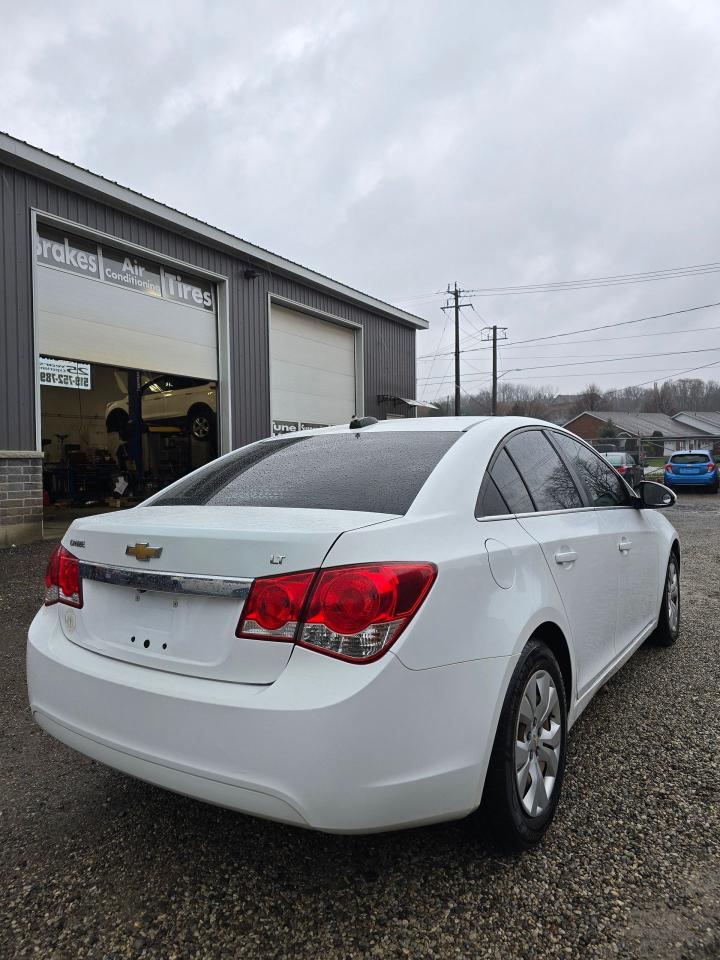 2015 Chevrolet Cruze 4dr Sdn 1LT - Photo #6