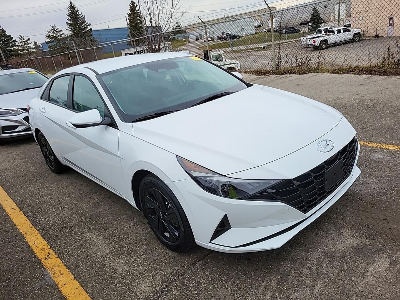 2023 Hyundai Elantra Preferred Photo