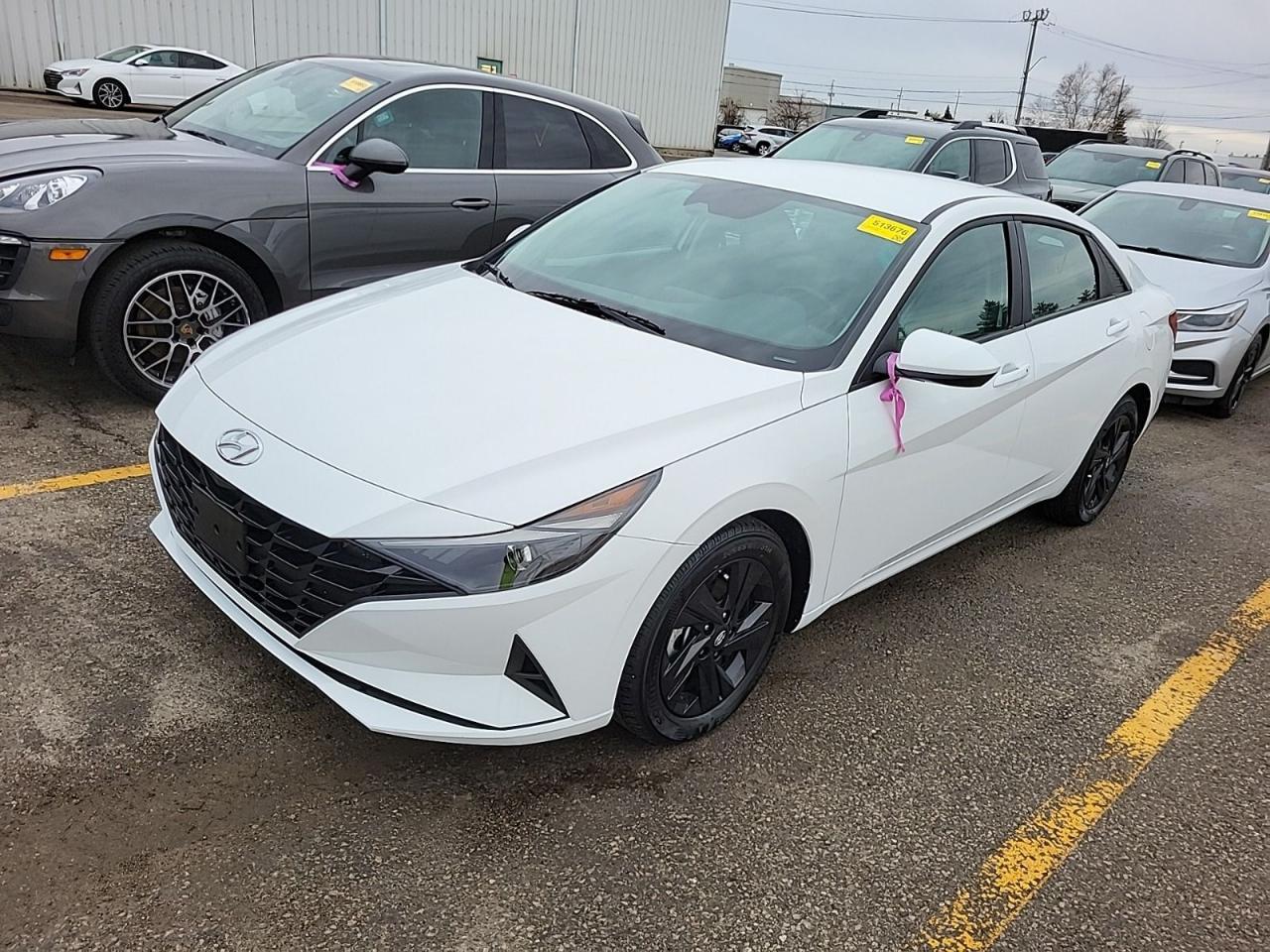 2023 Hyundai Elantra Preferred Photo0