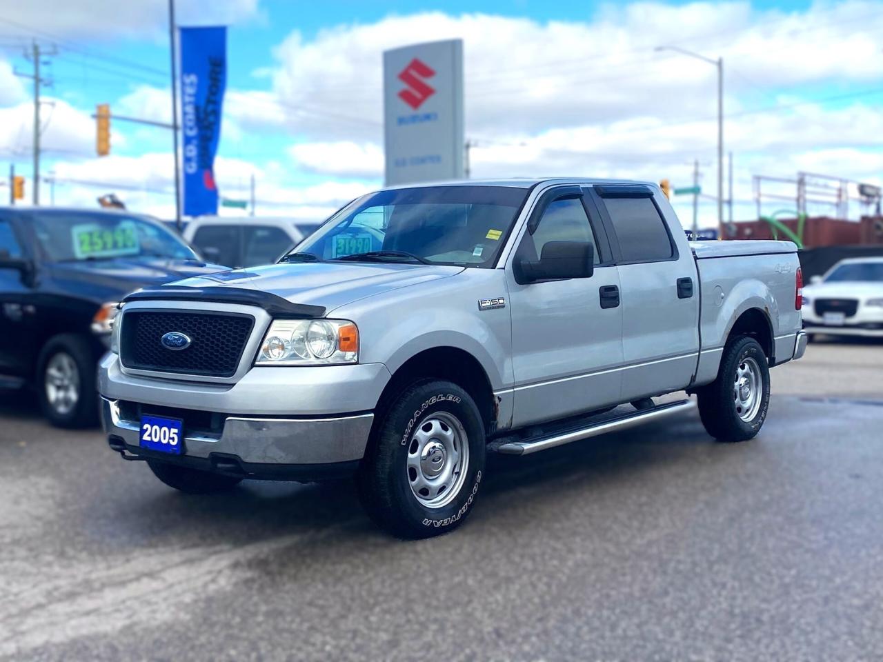 Used 2005 Ford F-150 XLT Super Crew 4x4 ~Tonneau Cover ~Running boards for sale in Barrie, ON