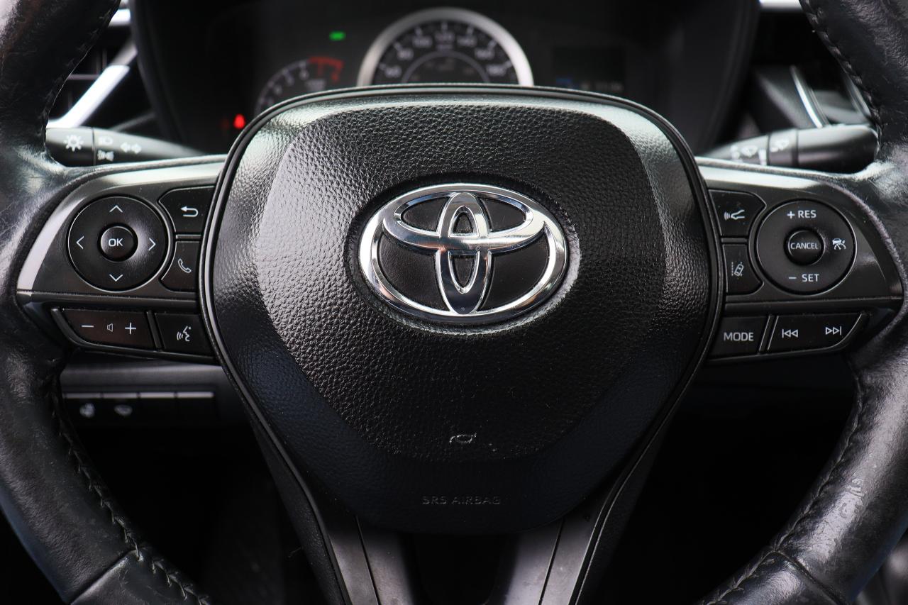 2020 Toyota Corolla LE | Auto | Roof | BSM | Adap Cruise | CarPlay ++ Photo