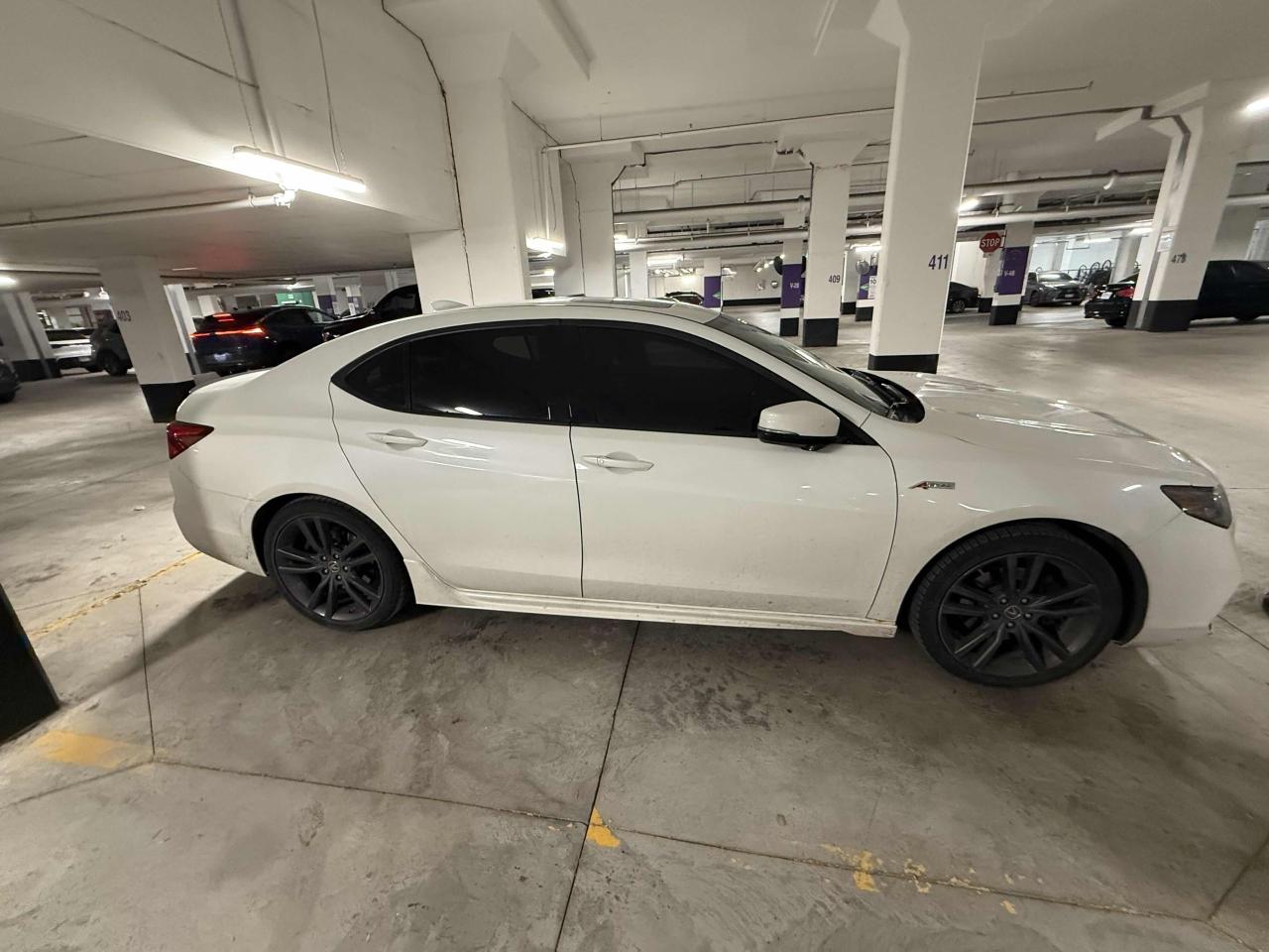2018 Acura TLX A-Spec | 3.5 L | Leather | Roof | Nav | Cam | BSM Photo4