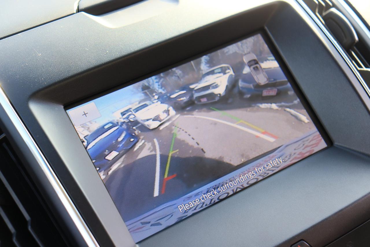 2019 Ford Edge Titanium | AWD | Leather | Pano Roof | Nav | Cam++ Photo70