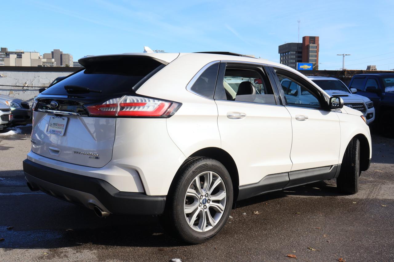 2019 Ford Edge Titanium | AWD | Leather | Pano Roof | Nav | Cam++ Photo52