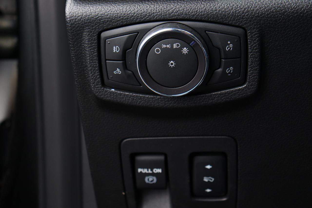 2018 Ford F-150 Sport | Crew | 4x4 | Pano Roof | Nav | Cam & More! Photo20