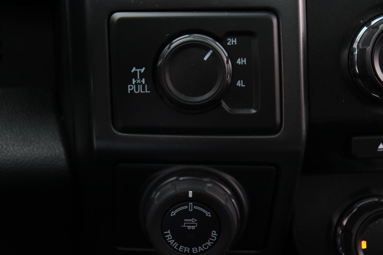 2018 Ford F-150 Sport | Crew | 4x4 | Pano Roof | Nav | Cam & More! Photo23