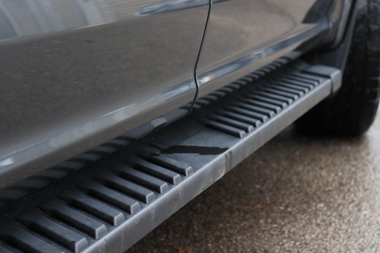 2018 Ford F-150 Sport | Crew | 4x4 | Pano Roof | Nav | Cam & More! Photo14