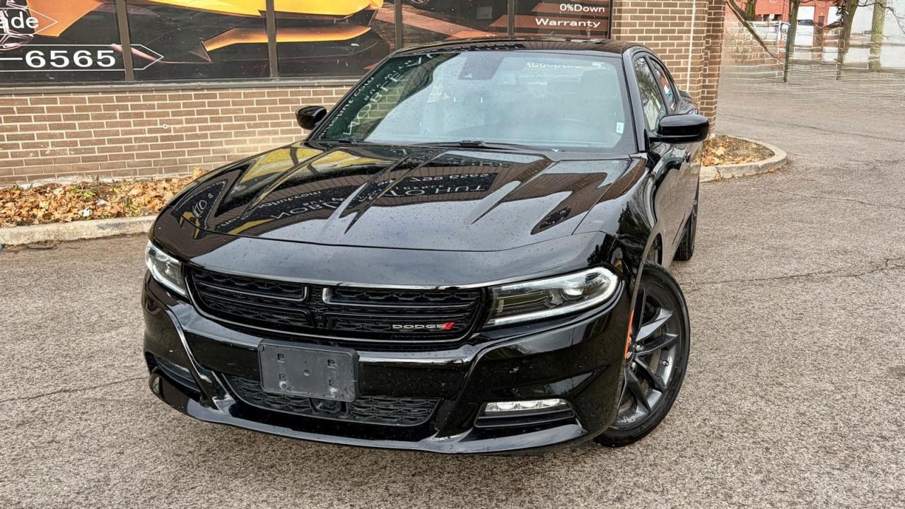 2023 Dodge Charger SXT AWD Photo2