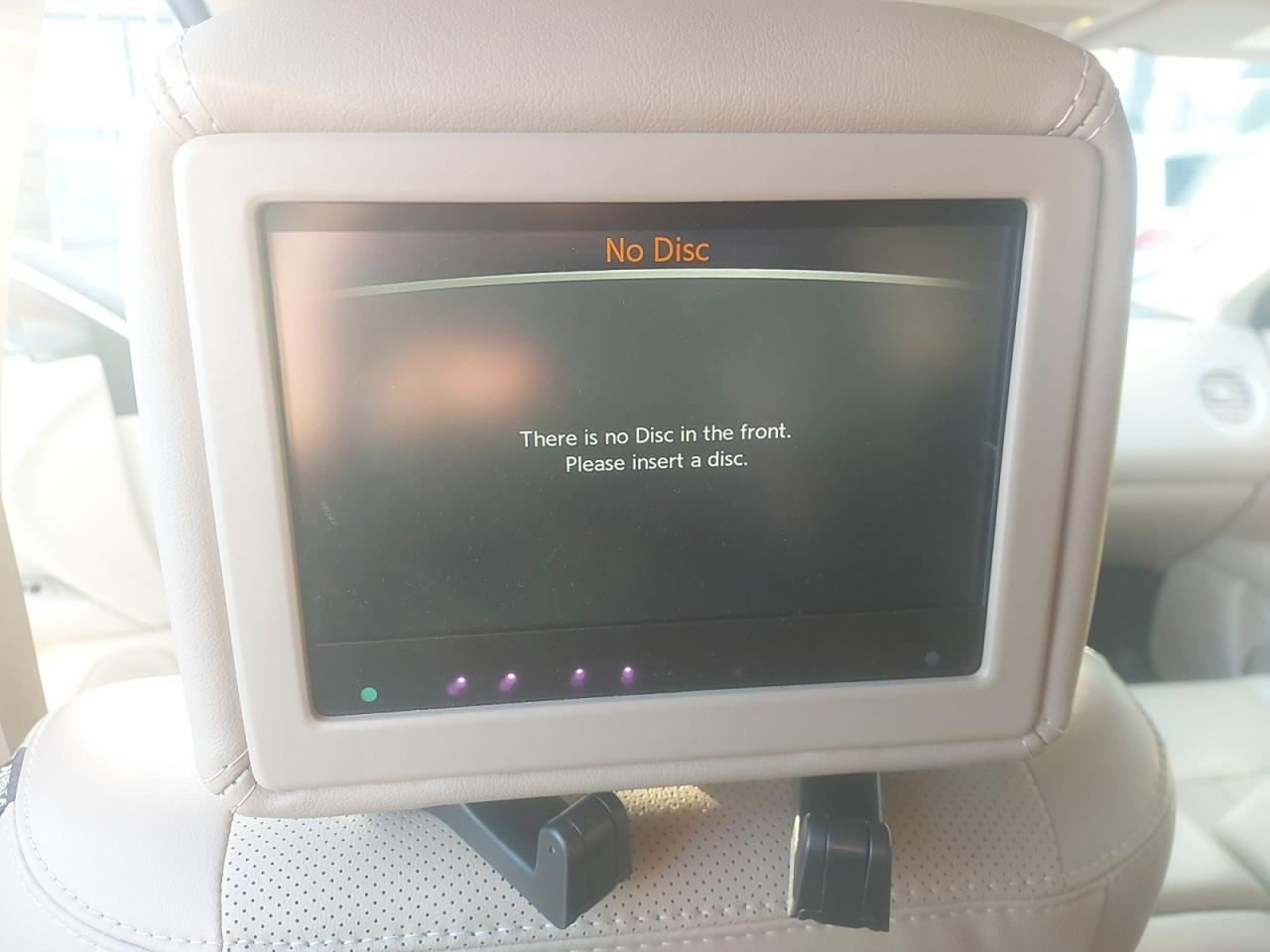 2020 Nissan Pathfinder Platinum Photo