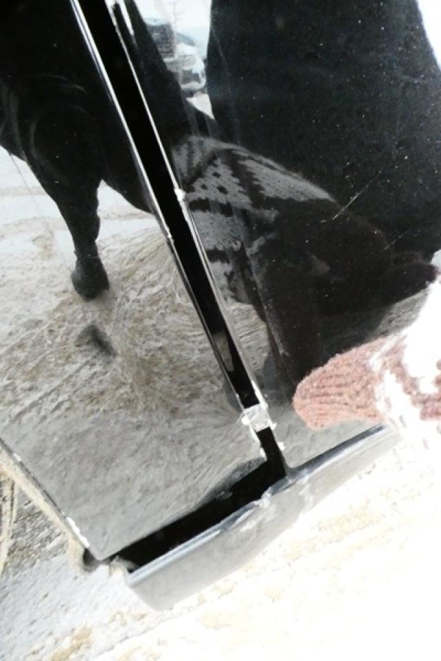 2024 Chrysler Grand Caravan SXT 2WD w/Htd cloth, Htd wheel, NAV, BUC - Photo #24