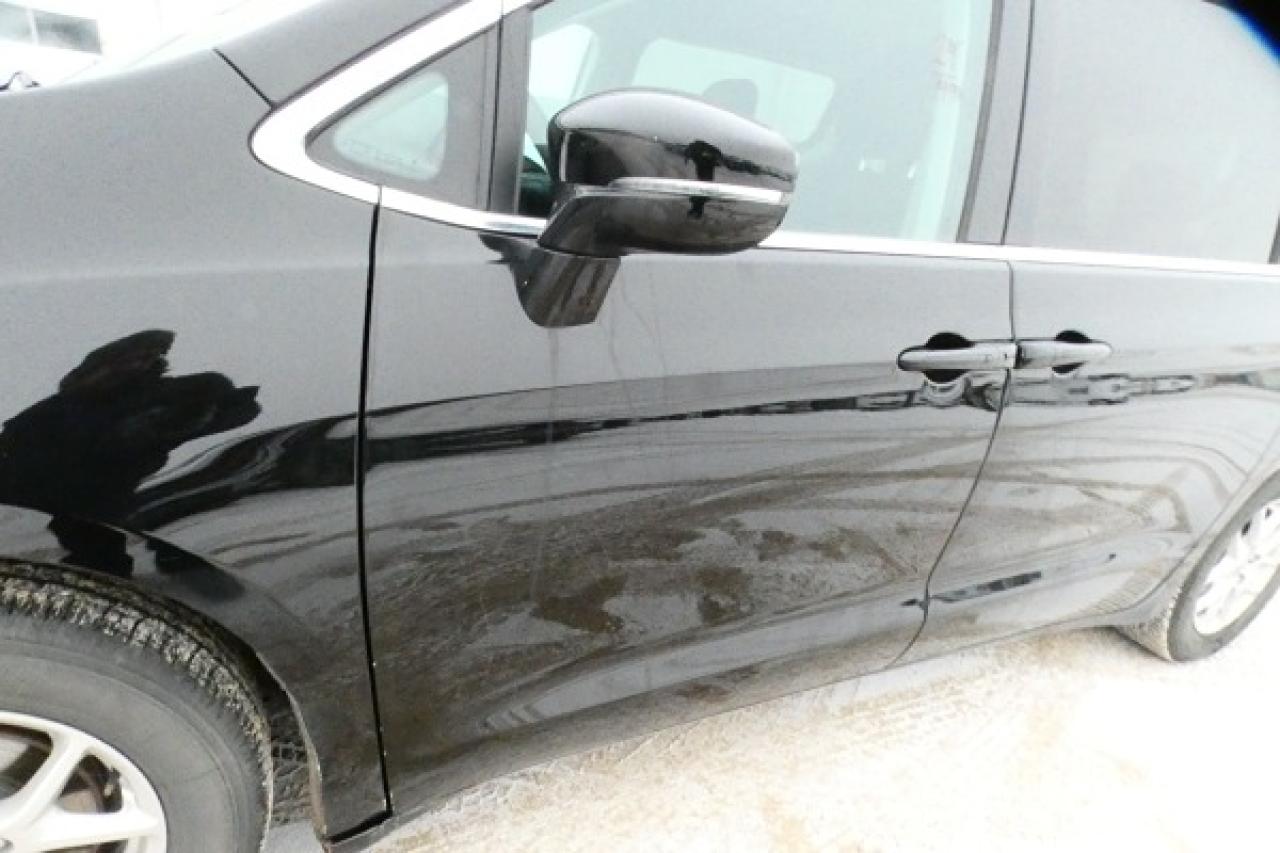 2024 Chrysler Grand Caravan SXT 2WD w/Htd cloth, Htd wheel, NAV, BUC - Photo #25