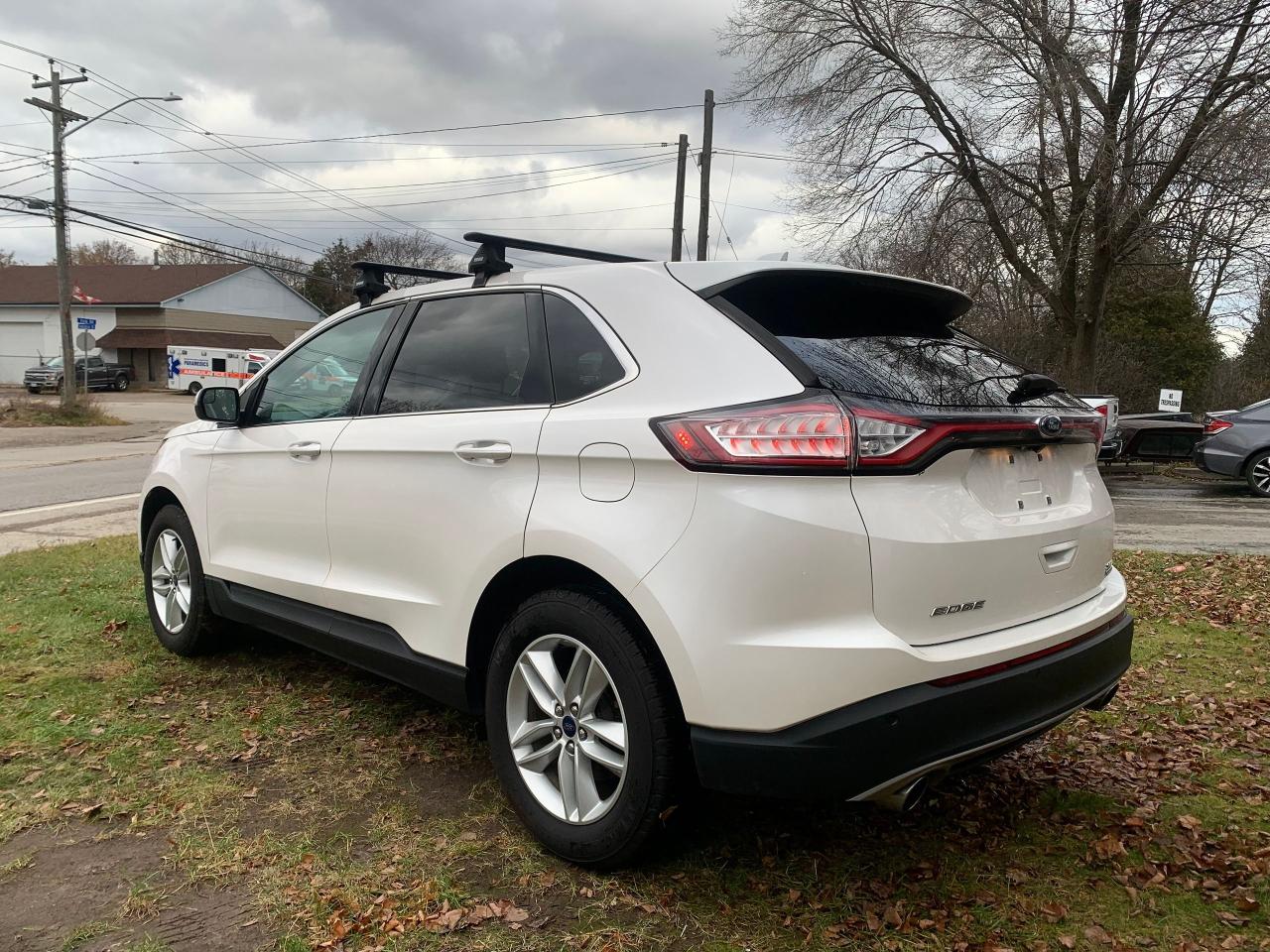 2016 Ford Edge SEL Photo4