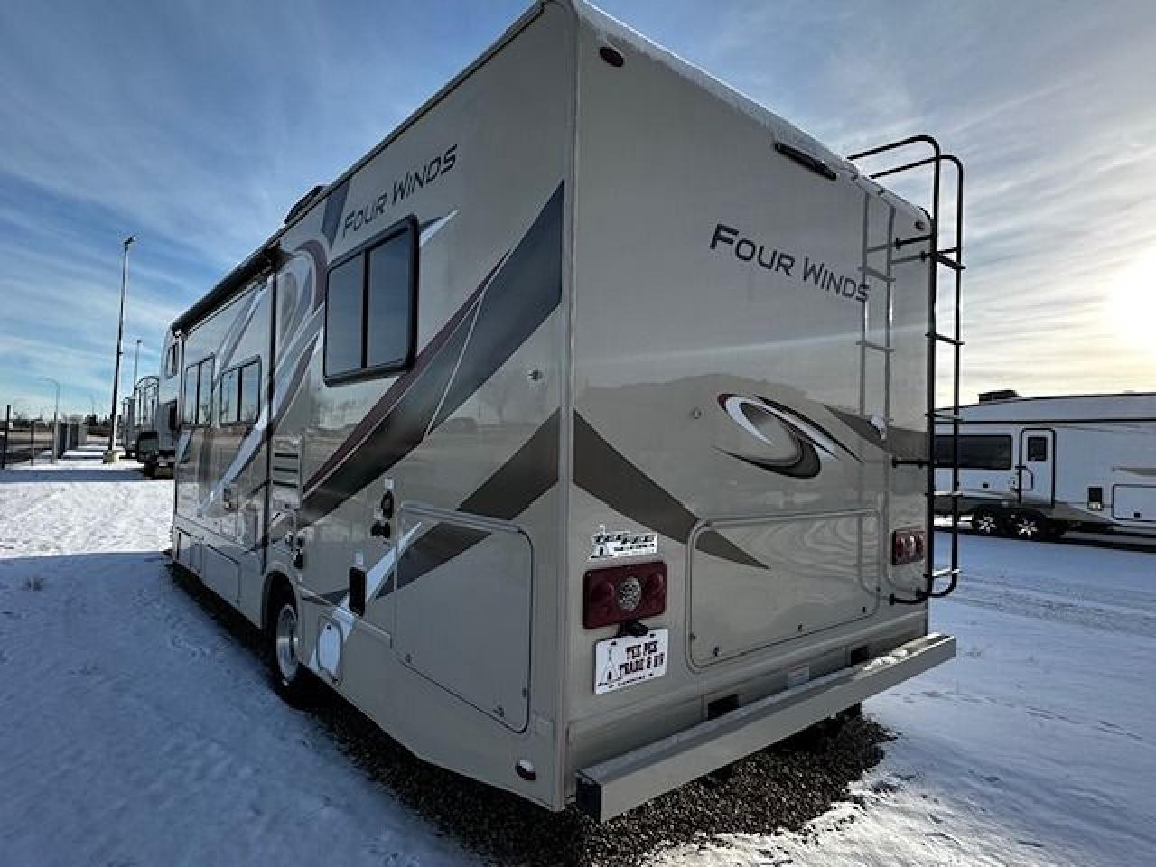 2021 FOUR WINDS 28Z 