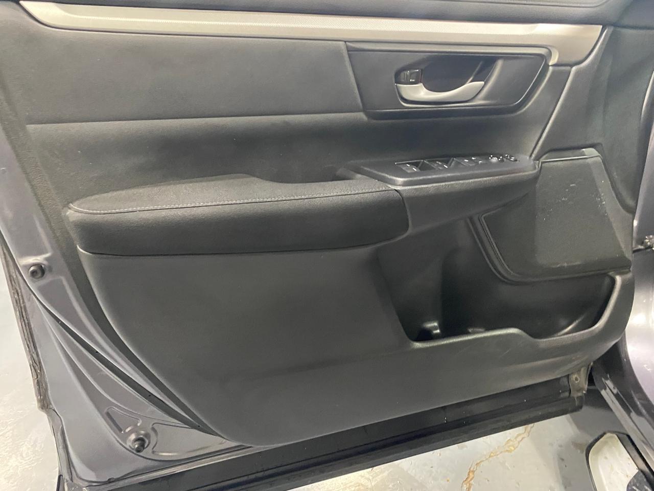 2017 Honda CR-V AWD 5dr LX - Photo #11