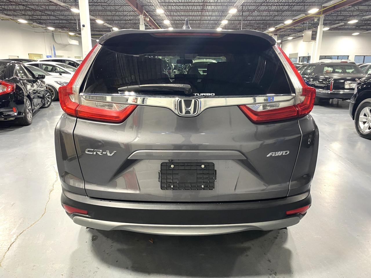 2017 Honda CR-V AWD 5dr LX Photo3