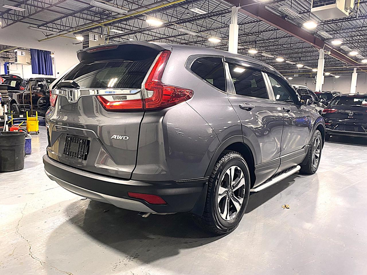 2017 Honda CR-V AWD 5dr LX - Photo #5