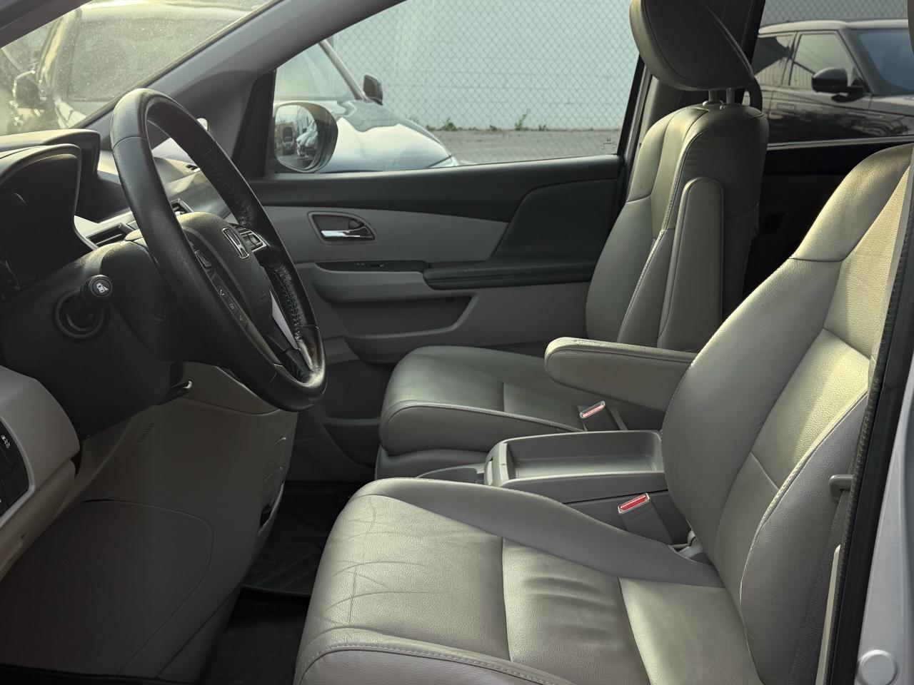 2014 Honda Odyssey EX-L w/Navi Photo