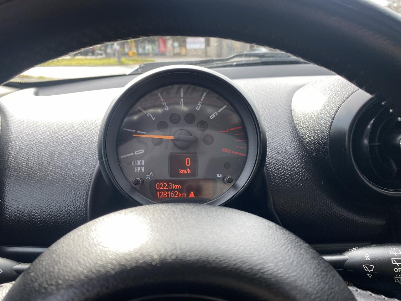 2015 MINI Cooper Countryman ALL4 4dr S/6 Speed Manual/Leather/2 Sunroofs/BT - Photo #17