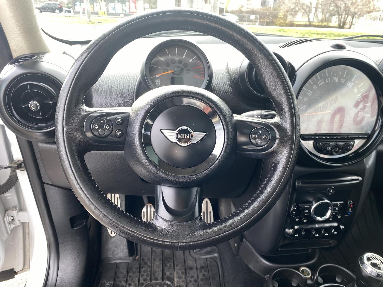 2015 MINI Cooper Countryman ALL4 4dr S/6 Speed Manual/Leather/2 Sunroofs/BT - Photo #15