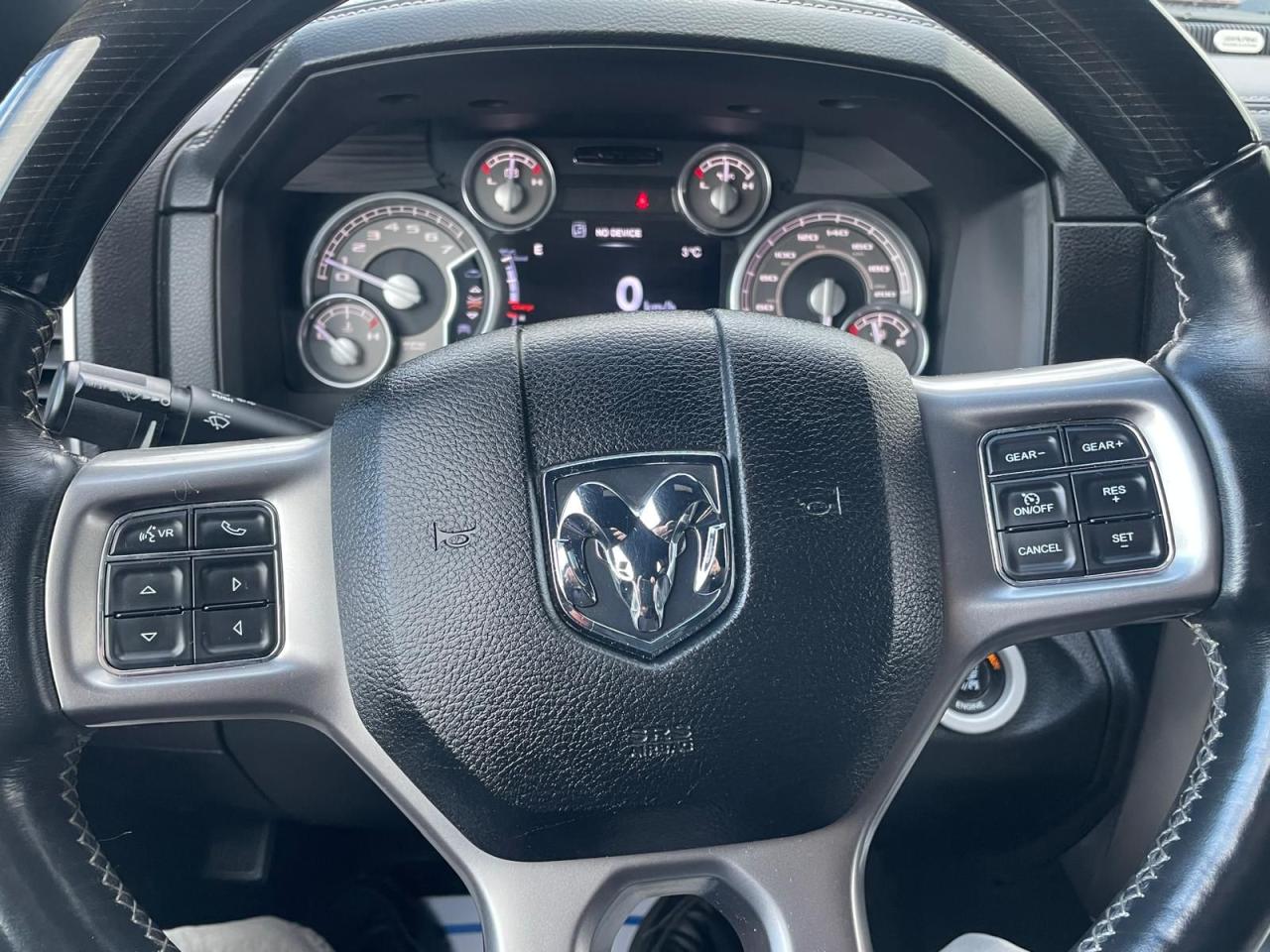 2016 RAM 1500 Limited 4X4 NO ACCIDENT LOADED NAVI BACKUP CAM - Photo #16