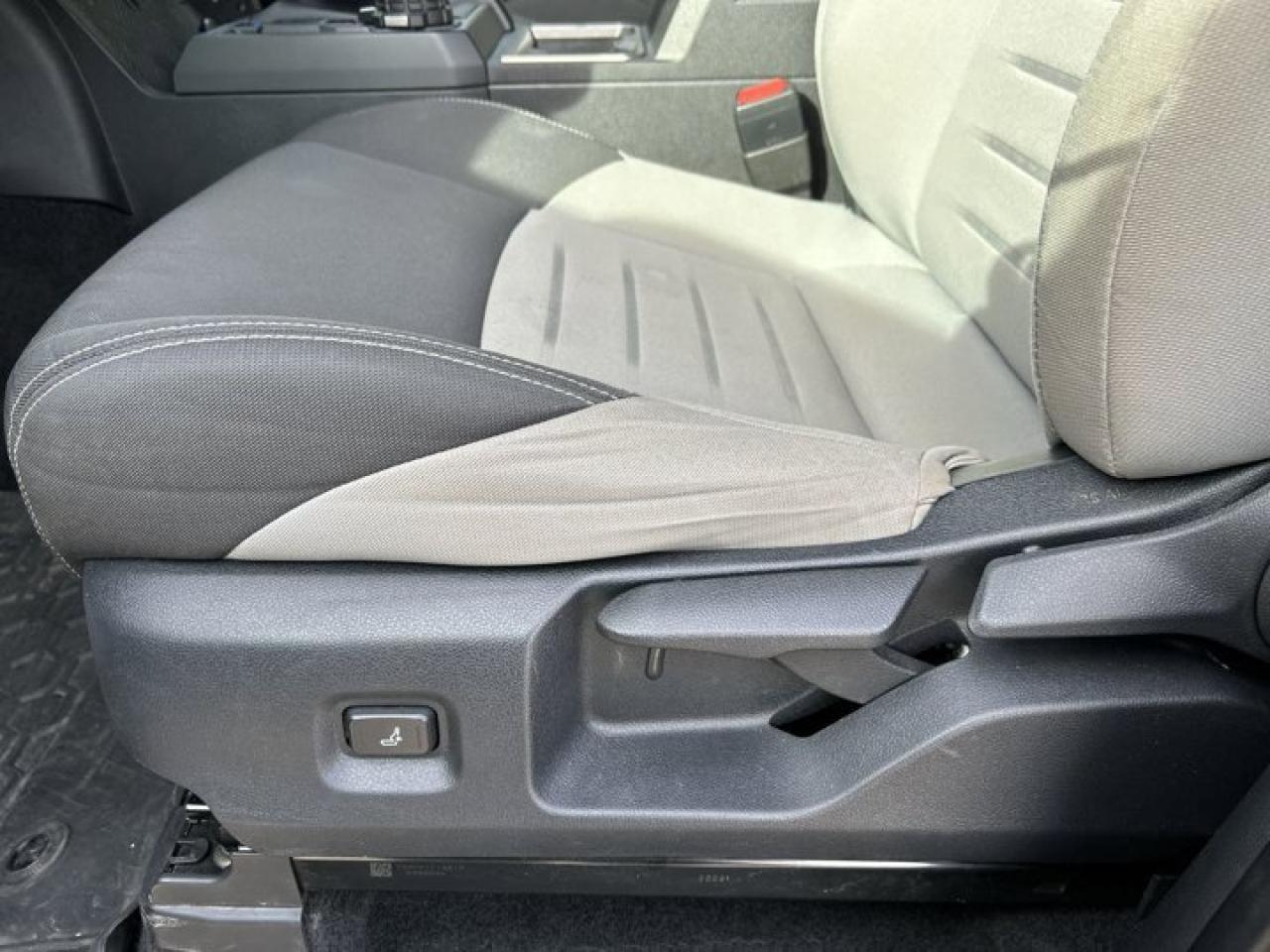 2024 Toyota Tacoma TRD SPORT 4X4 DOUBLE CAB Photo